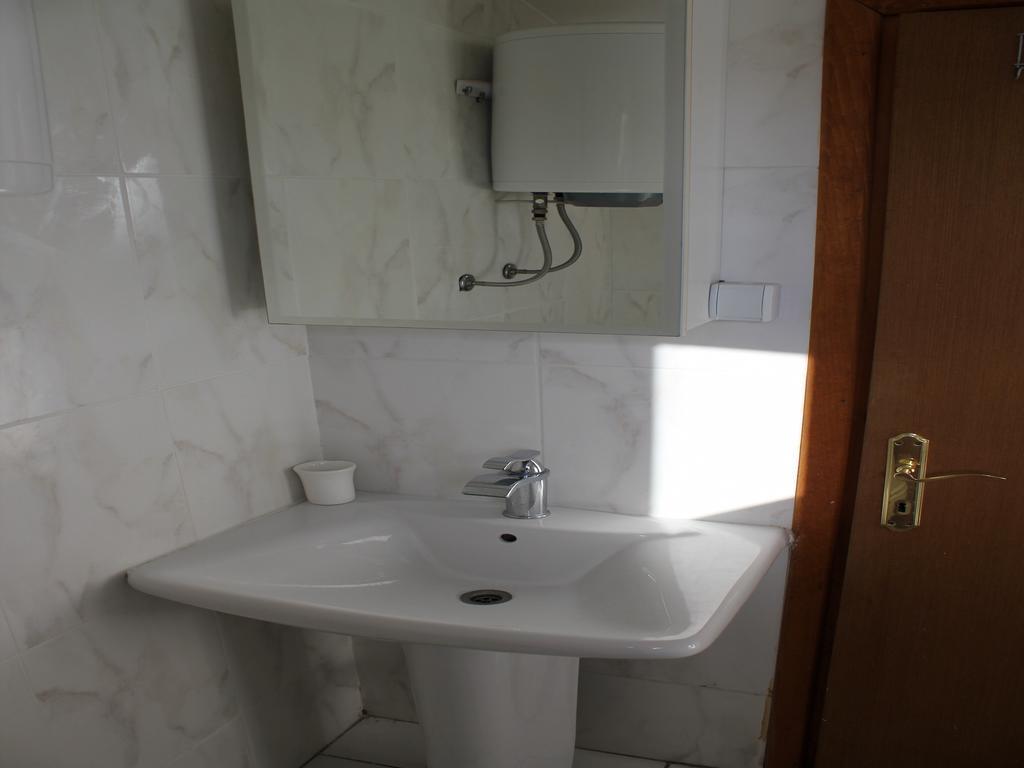 4M Apartments Petrovac Szoba fotó
