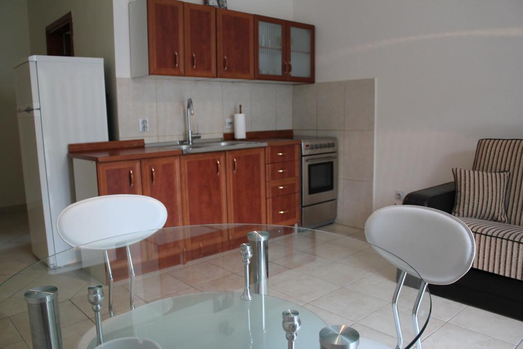 4M Apartments Petrovac Szoba fotó