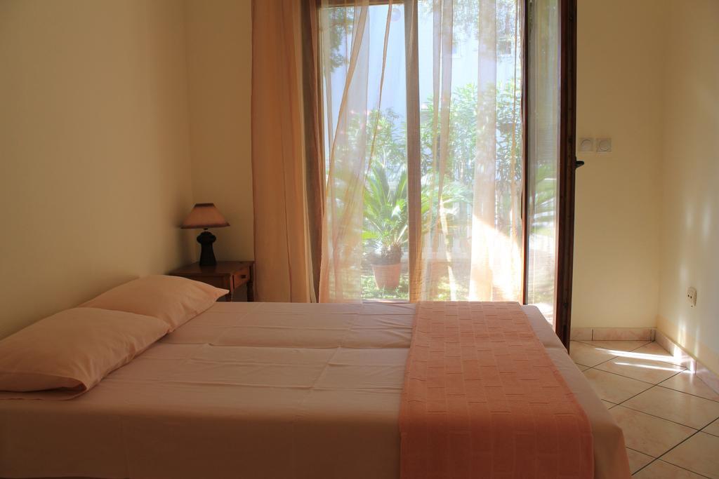 4M Apartments Petrovac Szoba fotó